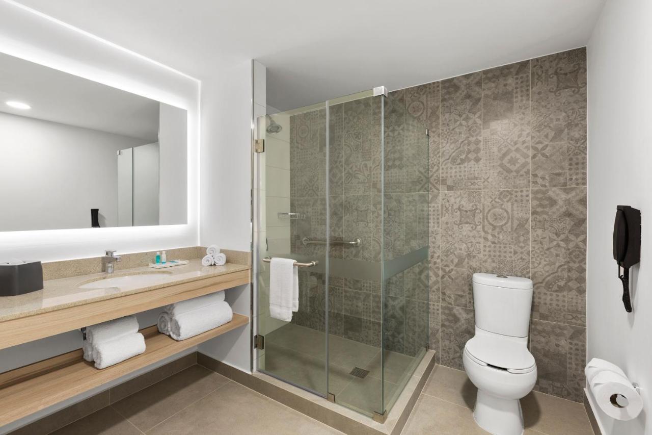 Standard Double Room with Two Double Beds - Extra Floor