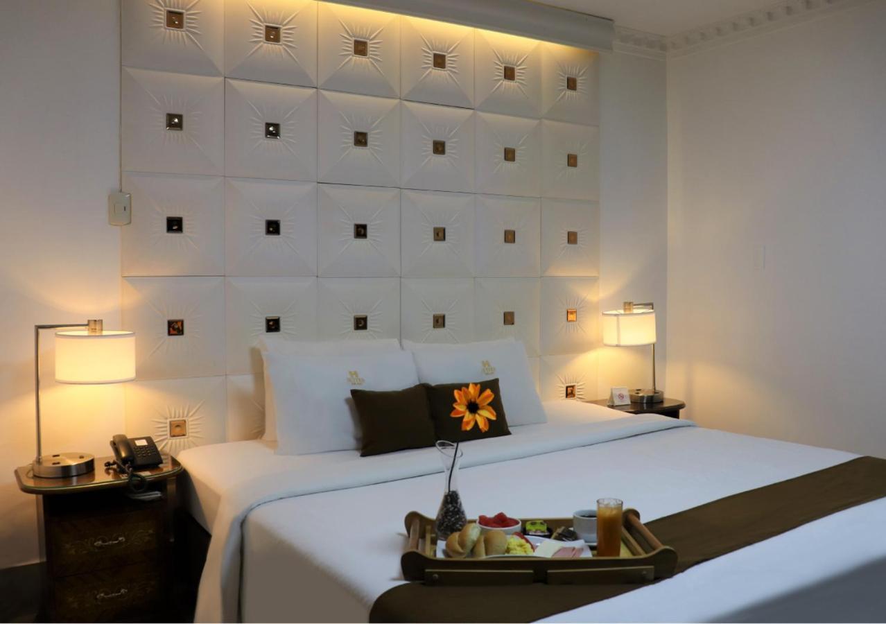 Standard Suite,1039909144:JPEG