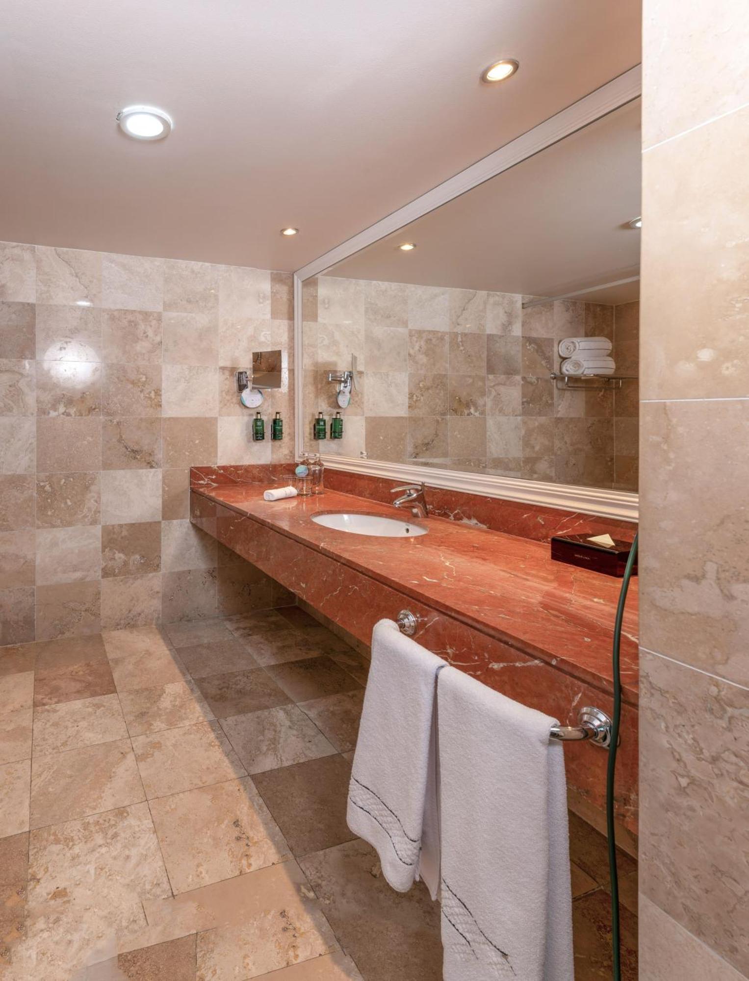 Quarto Acessível para Hóspedes com Mobilidade Reduzida