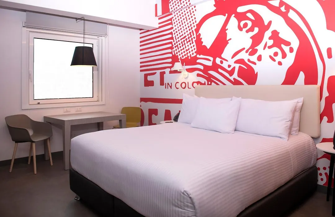 Radisson Red Miraflores-1