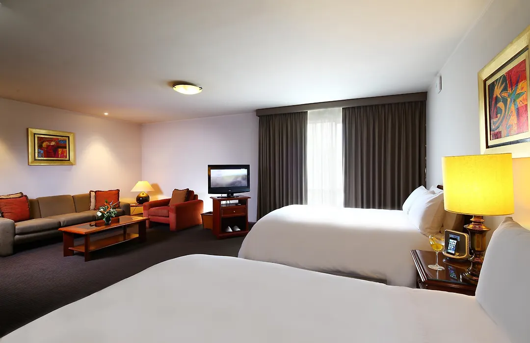 Luoxo Hotel-1