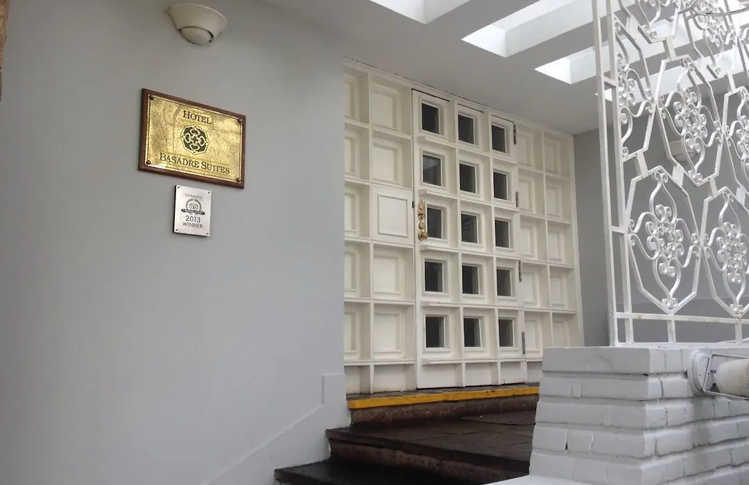 Hotel Basadre Suites-1