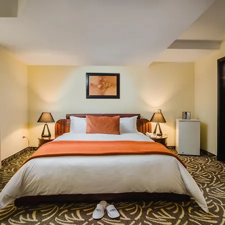 Hotel Nobility-2